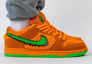 Nike SB Dunk Low Grateful Dead Bears Orange CJ5378-800 - Brosneaker photo 1