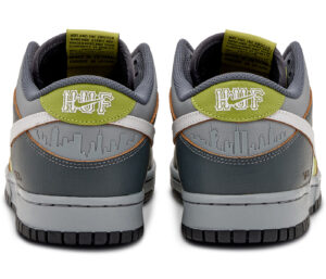 Nike SB Dunk Low HUF Wait, What!? (Friends and Family) FD8775-002 - Brosneaker photo 2