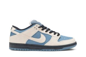 Nike SB Dunk Low Light Cream Thunderstorm BQ6817-200 - Brosneaker photo 1