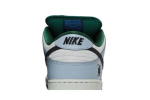 Nike SB Dunk Low Maple Leaf Central Park 313170-021 - Brosneaker photo 7