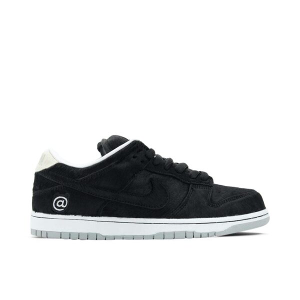Nike SB Dunk Low Medicom Toy (2020) CZ5127-001 - Brosneaker photo 1