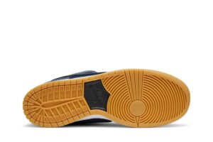 Nike SB Dunk Low Navy Black Gum CW7463-401 - Brosneaker photo 4