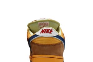Nike SB Dunk Low Newcastle Brown Ale 313170-741 - Brosneaker photo 7