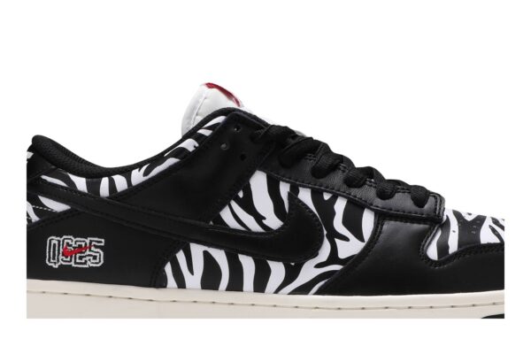 Nike SB Dunk Low OG QS Quartersnacks Zebra DM3510-001 - Brosneaker photo 2