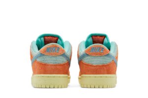 Nike SB Dunk Low Orange Emerald Rise DV5429-800 - Brosneaker photo 6