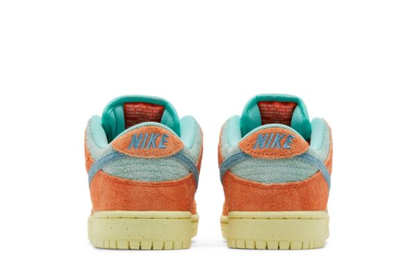 Nike SB Dunk Low Orange Emerald Rise DV5429-800 - Brosneaker photo 6