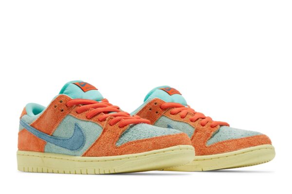 Nike SB Dunk Low Orange Emerald Rise DV5429-800 - Brosneaker photo 8