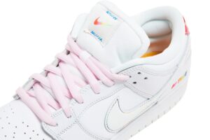 Nike SB Dunk Low Pro Be True DR4876-100 - Brosneaker photo 10