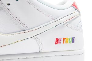 Nike SB Dunk Low Pro Be True DR4876-100 - Brosneaker photo 9