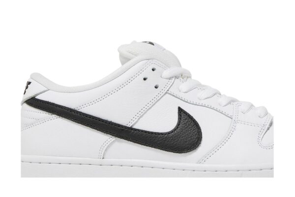 Nike SB Dunk Low Pro White Gum CD2563-101 - Brosneaker photo 2