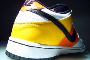 Nike SB Dunk Low Raygun Home 304292-802 - Brosneaker photo 6