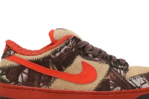 Nike SB Dunk Low Reese Forbes Hunter 304292-281 - Brosneaker photo 2