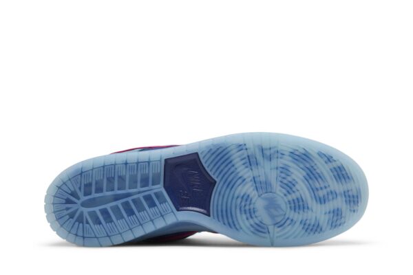 Nike SB Dunk Low Run The Jewels DO9404-400 - Brosneaker photo 4