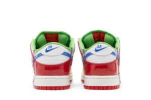 Nike SB Dunk Low Sandy Bodecker FD8777-100 - Brosneaker photo 6