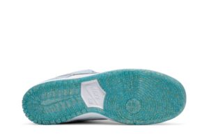 Nike SB Dunk Low Sean Cliver DC9936-100 - Brosneaker photo 4