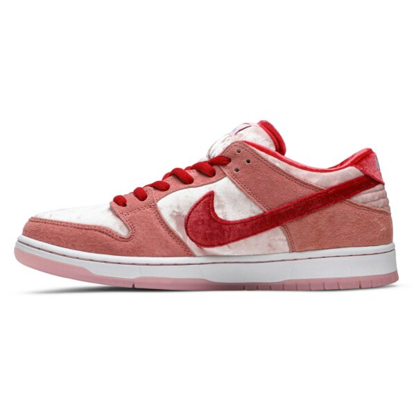 Nike SB Dunk Low StrangeLove Skateboards CT2552-800 - Brosneaker photo 3