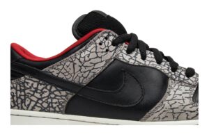 Nike SB Dunk Low Supreme Black Cement (2002) 304292-131 - Brosneaker photo 2
