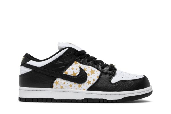 Nike SB Dunk Low Supreme Stars Black (2021) DH3228-102 - Brosneaker photo 1