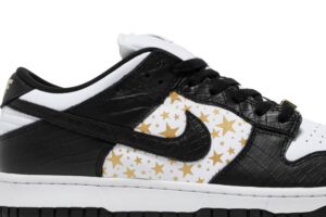 Nike SB Dunk Low Supreme Stars Black (2021) DH3228-102 - Brosneaker photo 2