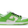 Nike SB Dunk Low Supreme Stars Mean Green (2021) DH3228-101 - Brosneaker photo 1