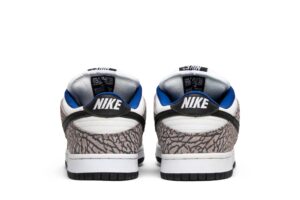 Nike SB Dunk Low Supreme White Cement (2002) 304292-001 - Brosneaker photo 6