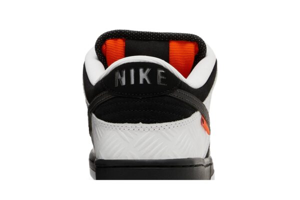 Nike SB Dunk Low TIGHTBOOTH FD2629-100 - Brosneaker photo 7