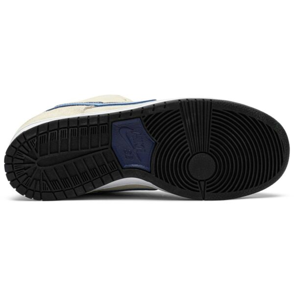 Nike SB Dunk Low Truck It CT6688-200 - Brosneaker photo 4