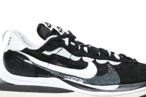 Nike Vaporwaffle sacai Black White CV1363-001 - Brosneaker photo 2