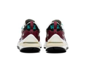 Nike Vaporwaffle sacai Villain Red Neptune Green DD3035-200 - Brosneaker photo 6