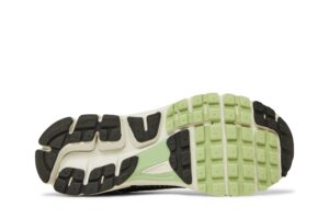 Nike Zoom Vomero 5 Cobblestone Flat Pewter (Women's) FB8825-001 - Brosneaker photo 4