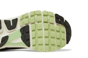 Nike Zoom Vomero 5 Cobblestone Flat Pewter (Women's) FB8825-001 - Brosneaker photo 5
