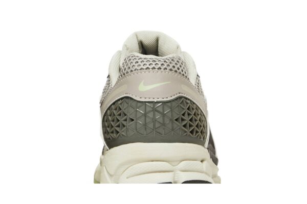 Nike Zoom Vomero 5 Cobblestone Flat Pewter (Women's) FB8825-001 - Brosneaker photo 7