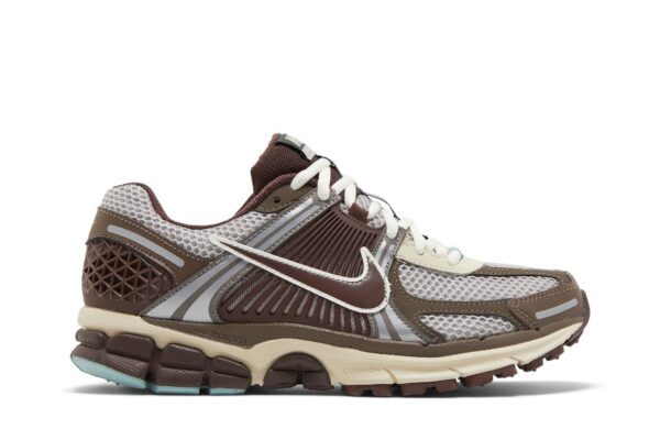 Nike Zoom Vomero 5 Earth Fossil (Women's) FD9920-022 - Brosneaker photo 1