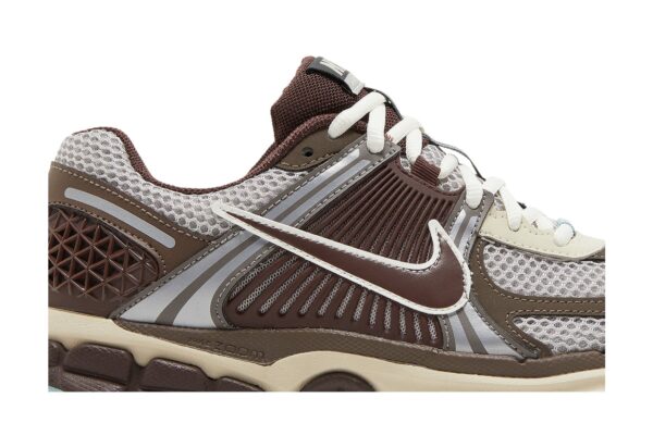 Nike Zoom Vomero 5 Earth Fossil (Women's) FD9920-022 - Brosneaker photo 2