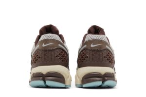 Nike Zoom Vomero 5 Earth Fossil (Women's) FD9920-022 - Brosneaker photo 6