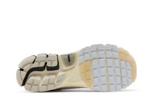 Nike Zoom Vomero 5 Supersonic Light Bone Black FN7649-110 - Brosneaker photo 4